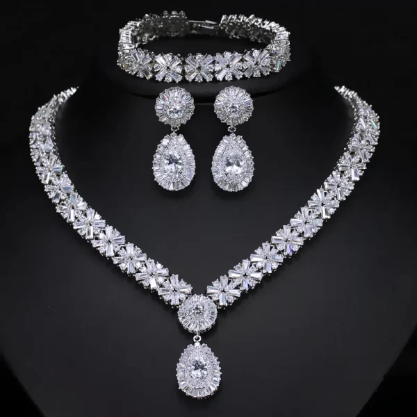 Gold Plate Jewellery Luxury Cubic Zirconia Necklace Earring in Pakistan - Image 4