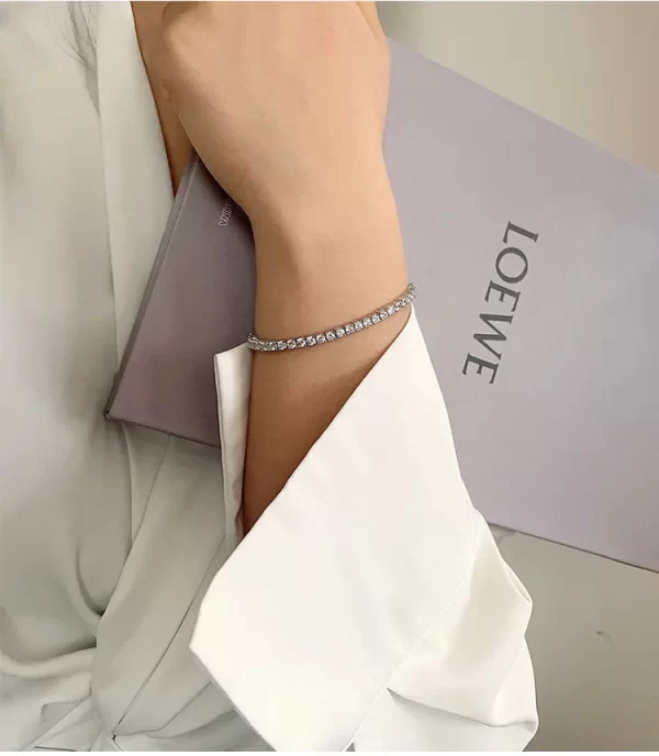 Women fation bracelet jewlery set in Pakistan - Image 2