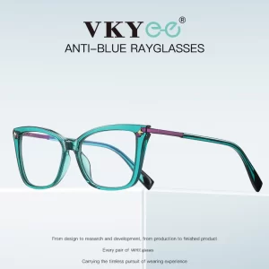 Man wearing black wayfarer eyeglasses