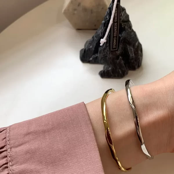 Women's hand bracelet Jewelry set in Pakistan - Image 3
