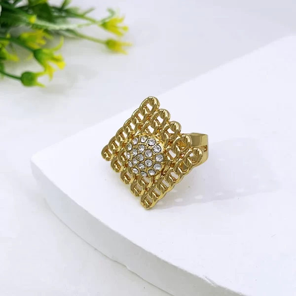 Luxury Design Jewelry Set For Women in Pakistan - Image 3