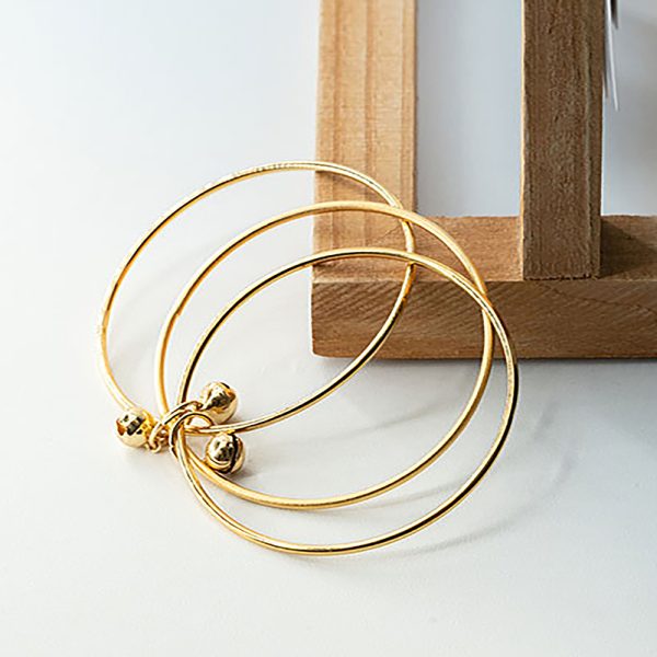 Hot Selling Classic Women's Three-circle Bracelet in Pakistan - Image 4