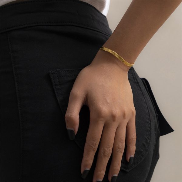 Classic Snake Chain Bracelet For Women Jewelry Gift in Pakistan - Image 5
