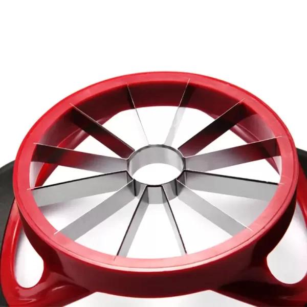 The Ultra-Sharp Apple Slicer Kitchen Tool You Need - Image 3