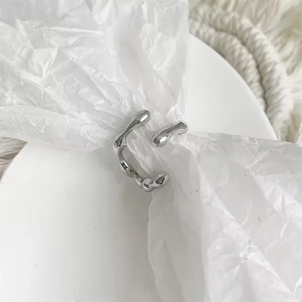 Women Twined Finger Rings price in Pakistan - Image 4