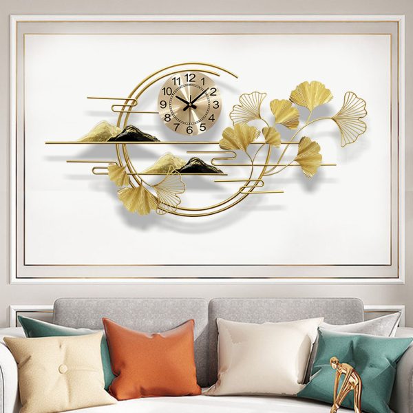 Modern Wall Clock – Stylish Living Room Decor