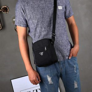 A stylish leather men's messenger bag with an adjustable strap, perfect for everyday wear.