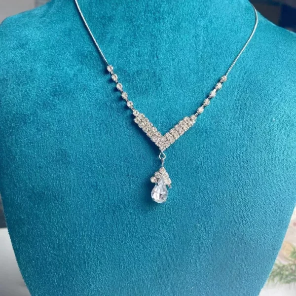 Fashion Blue Green Red Colorful Water Drop Rhinestone Women’s Necklace