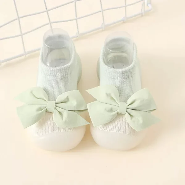 Girls Soft Rubber Sole Crib Toddler Booties