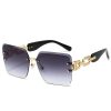 Chic Helena Oval Sunglasses – Elegant Fashion Eyewear - Image 4